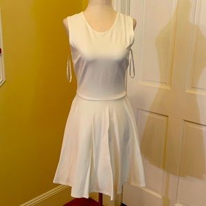 Poplin white dress